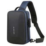 Bolsa Peitoral Masculina com Fecho de Senha e Entrada USB